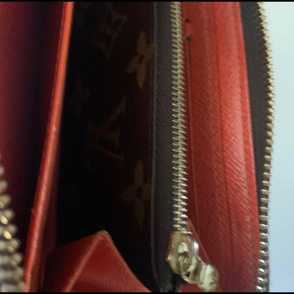 Discontinued Monogram Clemence Wallet - Picture 12 of 14